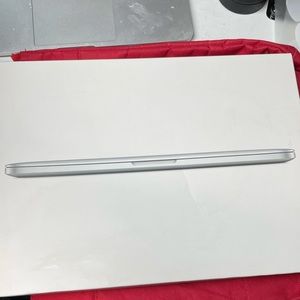 Box For Apple Notebook 13 inch